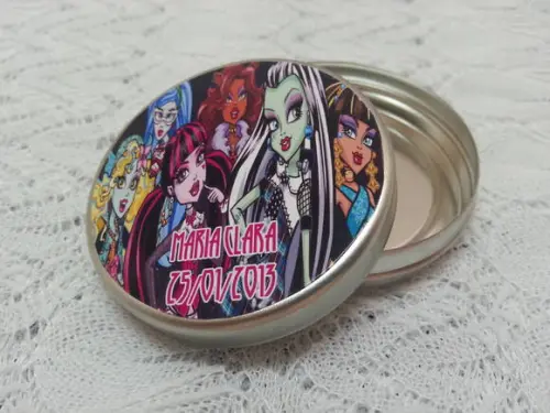 Latinha Monster High