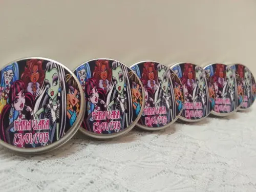 Latinha Monster High