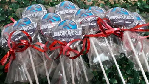 Pirulito de Chocolate - Jurassic World