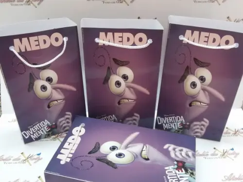 Sacolinha Personalizada - Divertidamente