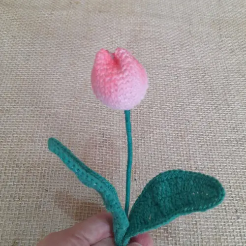 Flor de crochê Tulipas em amigurumi