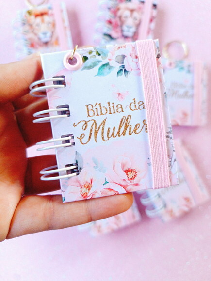 Mini Bíblia Lembrancinha Religiosa Pequena Presente Cristão
