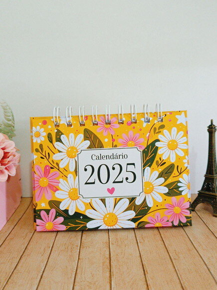Calendário de Mesa 2025 Floral Margaridas A6 Horizontal