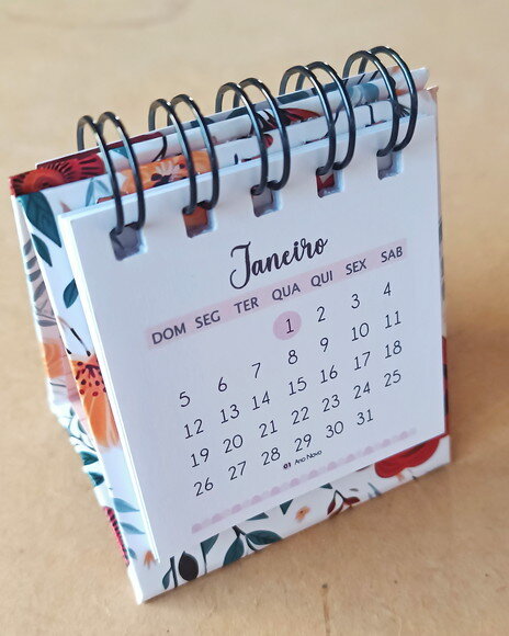 Mini Calendário de Mesa 2025 Floral Outono