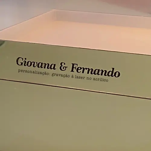 Expositor ou Caixa Cúpula com gaveta alta Linha Premium