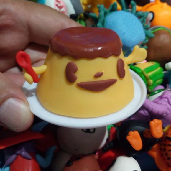 Giga Pudim de Biscuit