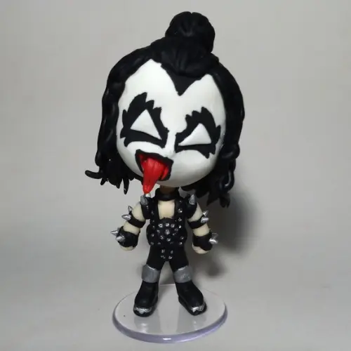 Gene Simmons de Biscuit