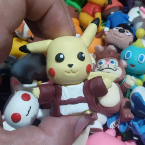 Pikachu Jedi de biscuit