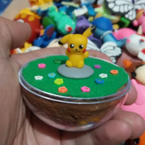 Pokebola terrario (Pikachu) de biscuit