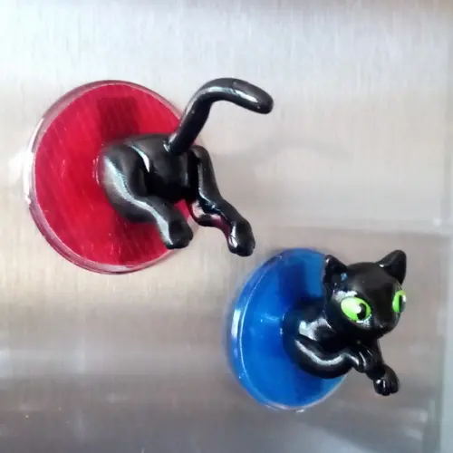 Portal Cat (imã de Geladeira) de Biscuit