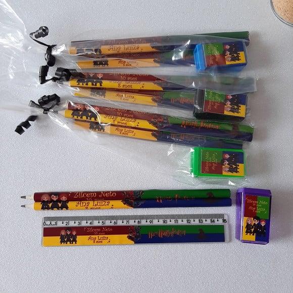 2 Lapis + Apontador + Régua Harry Potter