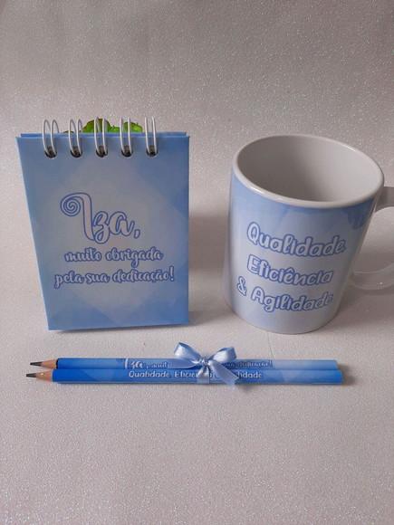 Caneca + Bloquinho e Lápis