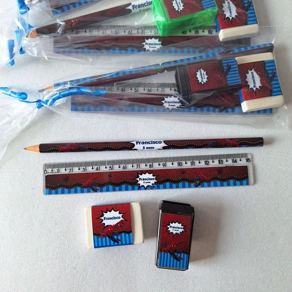Lapis + Apontador + Borracha + Régua Aranhaa