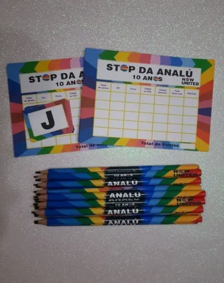 4 Stop E 2 Lápis Festa Do Pijama Now United