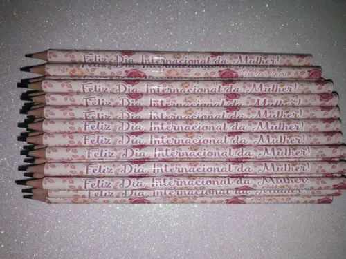 Caneta + Lápis Dia da Mulher