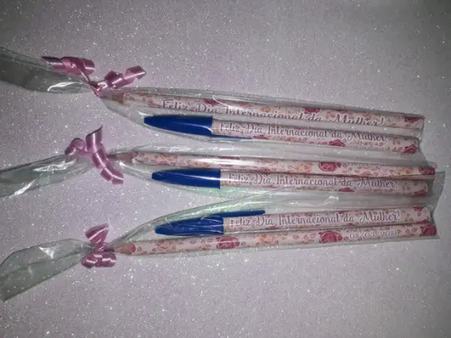 Caneta + Lápis Dia da Mulher