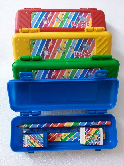 Estojo + Lapis + Apontador + Borracha + Régua Pintando o Set