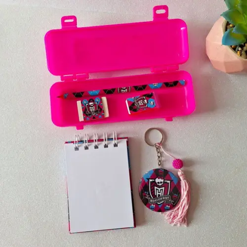 Kit 6 Itens Monster High-tech