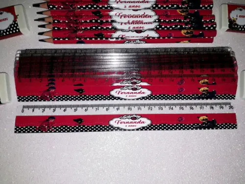 Lapis + Apontador + Borracha + Régua