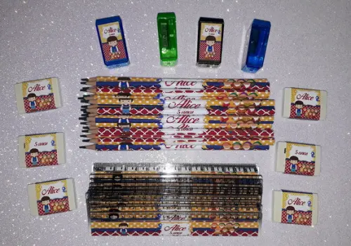Lapis + Apontador + Borracha + Régua Branca de Neve