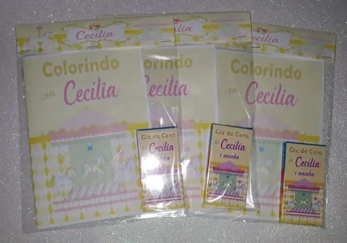 Livrinho de Colorir Carrossel Encantado