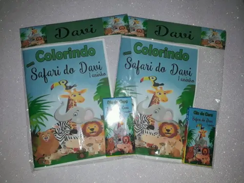 Livrinho de Colorir Safari