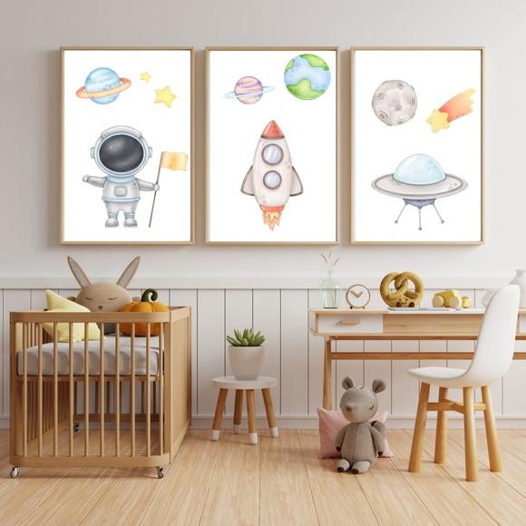 Kit 3 Quadro Infantil Astronauta Moldura com Vidro 33x43 cm