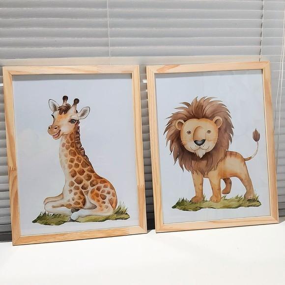 Kit Quadros Girafa Leão Aquarela Moldura com Vidro 33x43 cm
