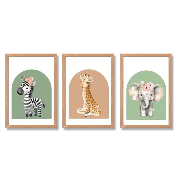 Quadrinhos Decorativos Safari Menina Moldura com Vidro 33x43