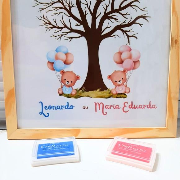 Quadro Chá Revelação Árvore Digitais + 2 Carimbeiras 33x43cm