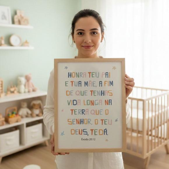 Quadro Infantil Bíblico Proteção em Vidro Moldura de Madeira