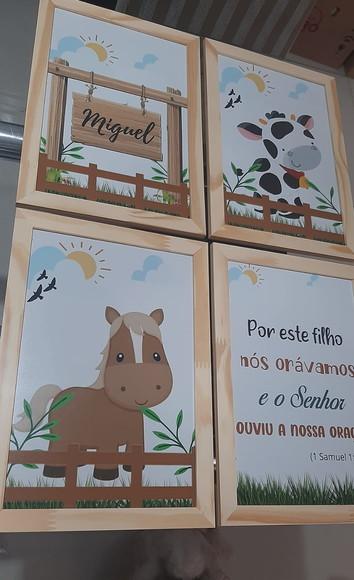 Quadro Infantil Decorativo Fazendinha com Nome 20x30 C/vidro