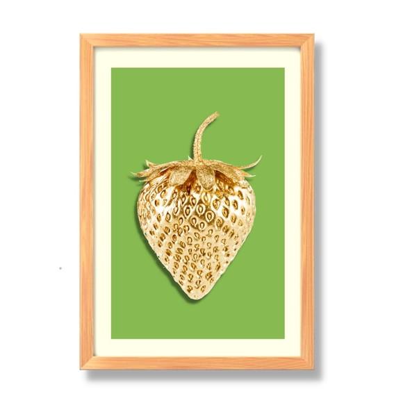 Quadro para Cozinha Fruta Morango Fundo Verde 30x40cm