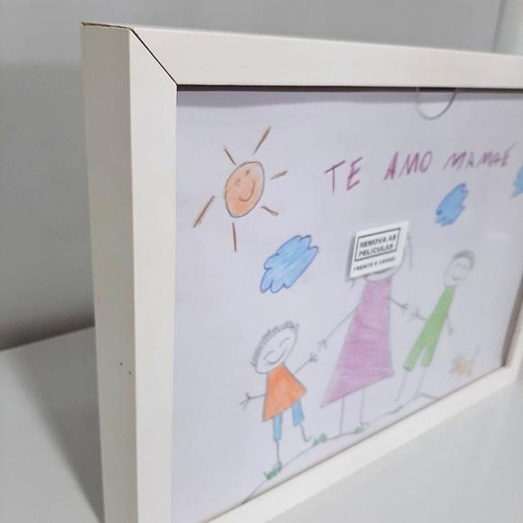 Quadro Porta Desenho Infantil A4 | Madeira Proteção Acrílica