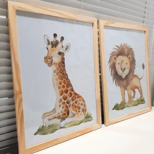 Kit Quadros Girafa Leão Aquarela Moldura com Vidro 33x43 cm