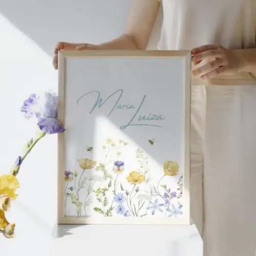 Quadro Feminino Infantil Floral com Nome - Quarto de Menina