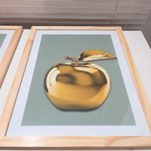 Quadro Grande para Cozinha Abacaxi Dourado 33x43 com Vidro