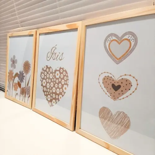 Quadro Infantil Boho Feminino Coração Moldura/vidro 33x43 cm