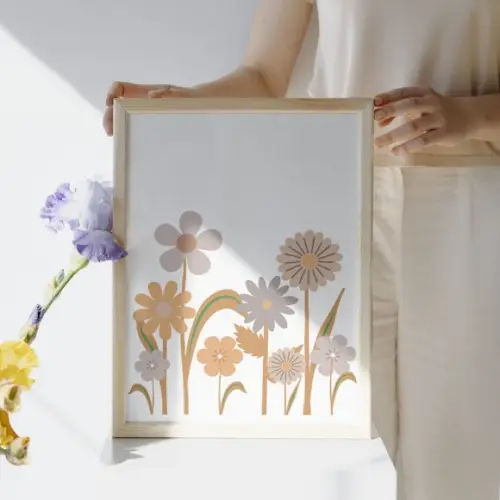 Quadro para Quarto de Menina Boho Flores com Nome e Vidro