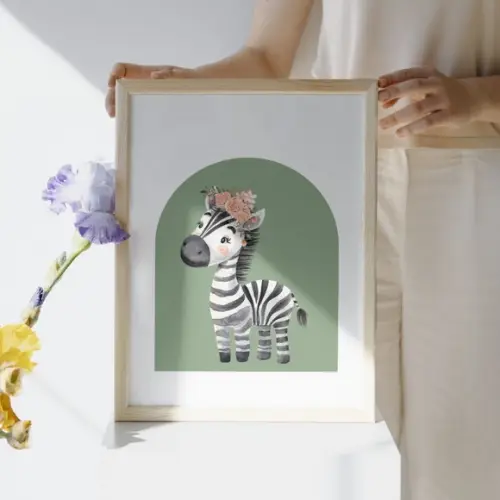Quadro Quarto de Menina Zebra com Flor Fundo Verde 33x43 cm