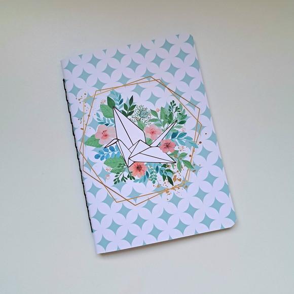 Caderno Tsuru Floral A5 + Adesivos