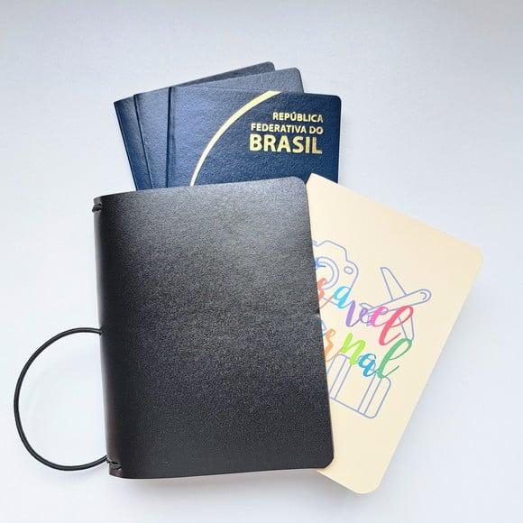 Porta-passaportes Familiar Avião - até 6 Passaportes