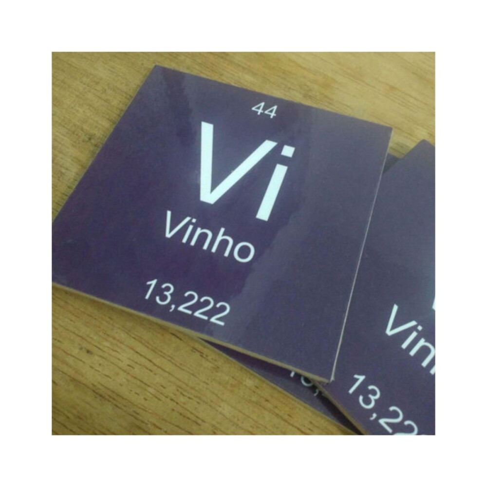 Porta copo/ímã decorativo Tabela Periódica Vinho