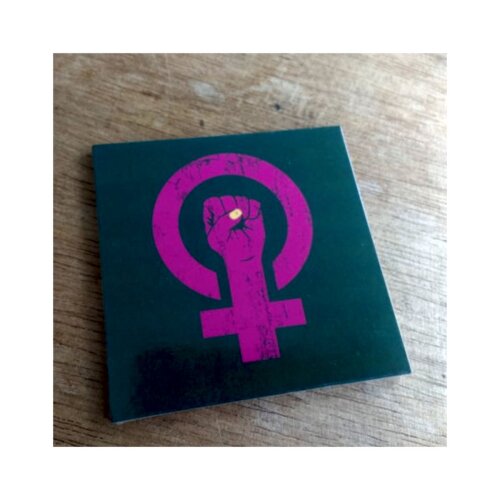 Porta copo/ímã decorativo Feminismo fundo preto