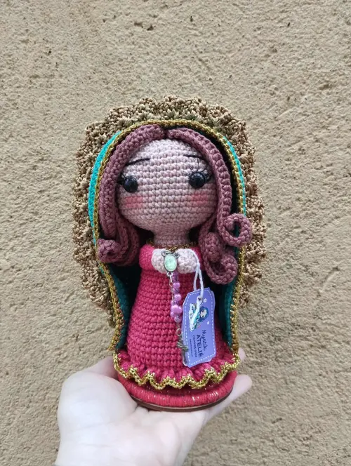 Nossa Senhora de Guadalupe em Crochê Santinha Amigurumi