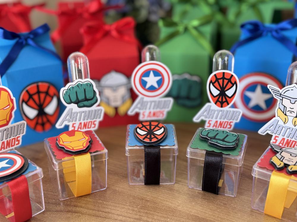 Kit Scrap Luxo Vingadores Avengers 55 Pçs