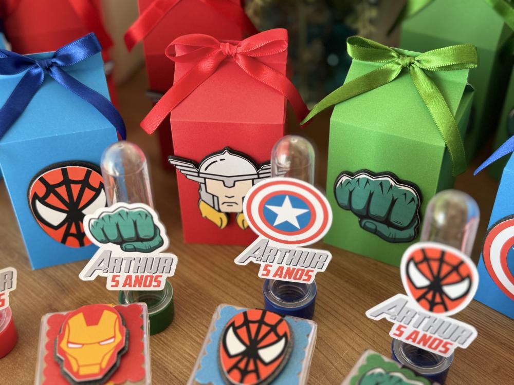 Kit Scrap Luxo Vingadores Avengers 55 Pçs