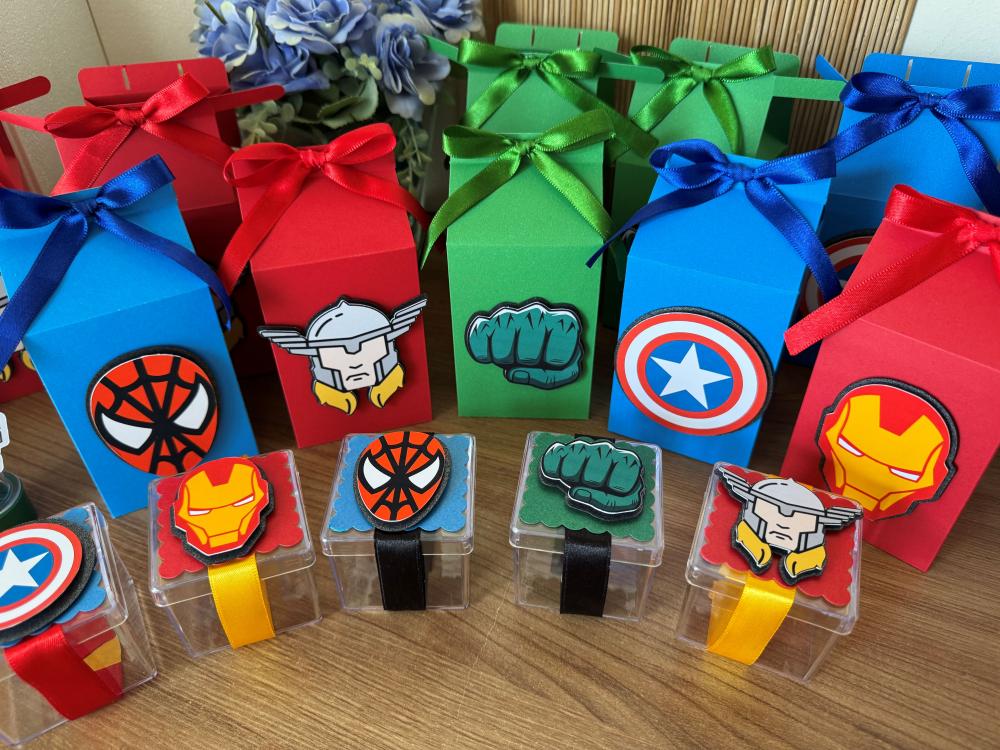 Kit Scrap Luxo Vingadores Avengers 55 Pçs