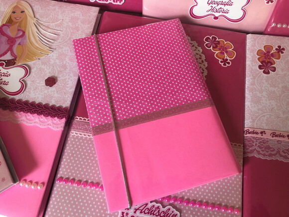 Agenda Barbie - Caderno Brochura (plastificado)