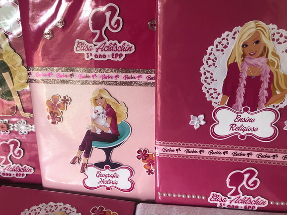 Caderno Brochurão Barbie Luxo (plastificado)